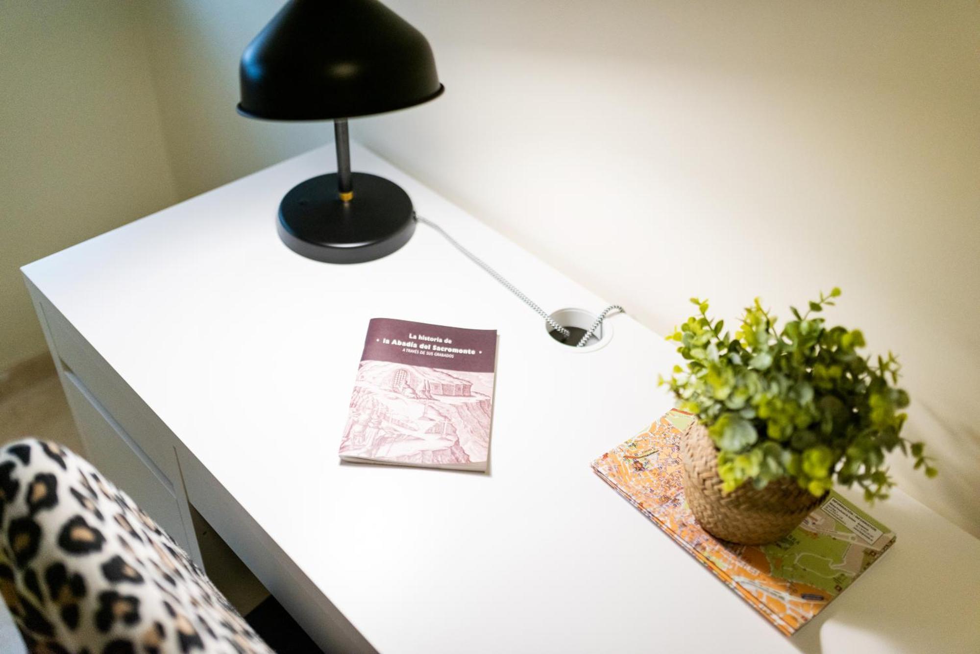 Centrico Apartamento グラナダ エクステリア 写真